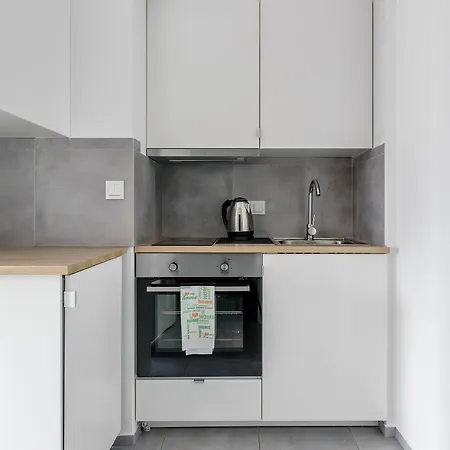 Chill Bliska Wola Apartment *