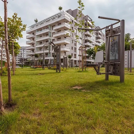 Chill Bliska Wola Apartment Warschau